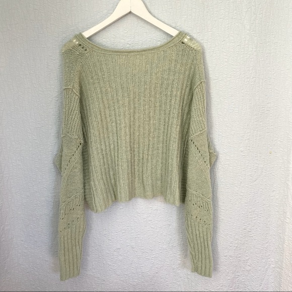 Free People NEW Seashell Crop Boxy Sweater - Picture 6 of 16